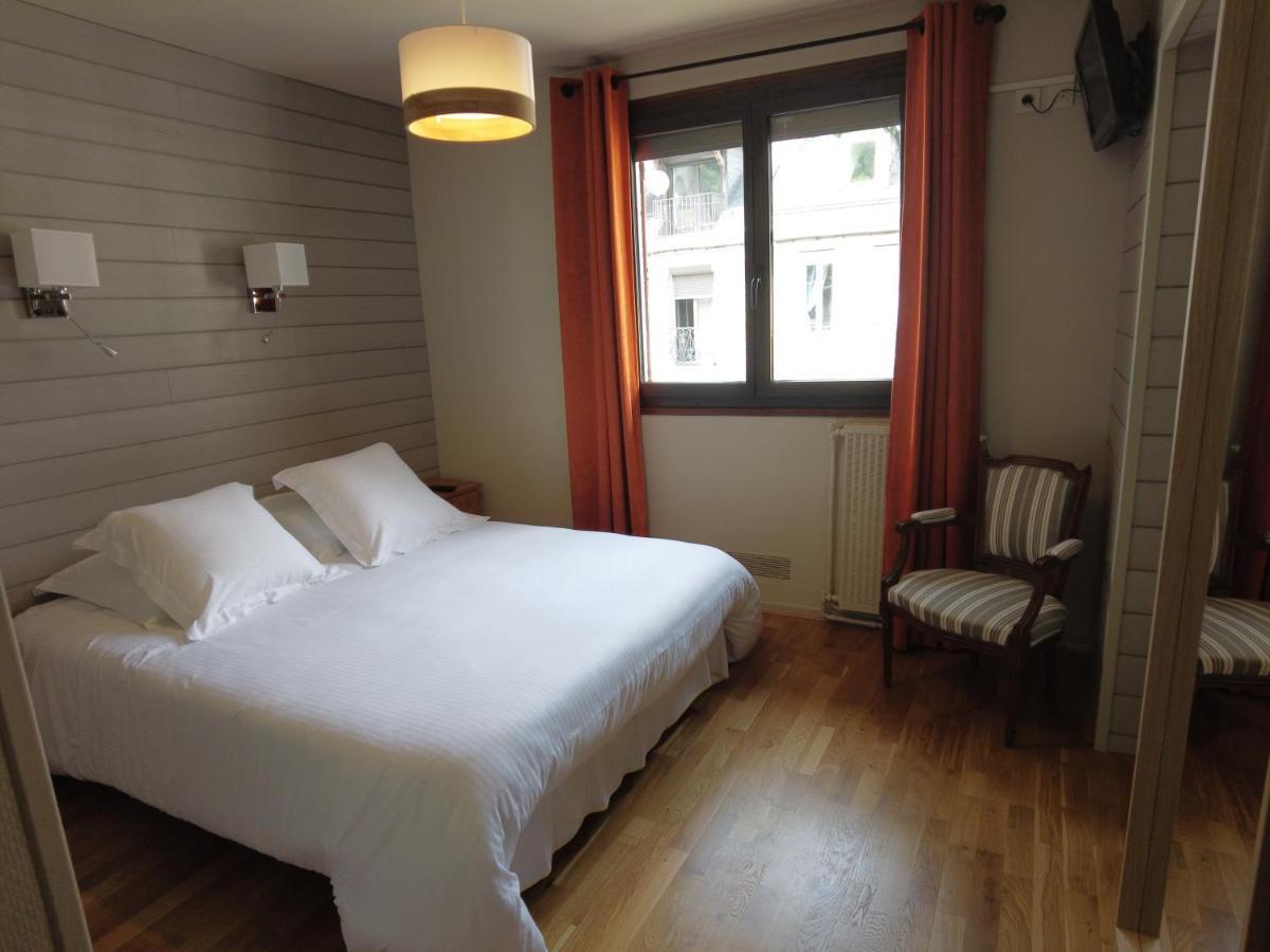 Hotel La Rencluse Bagnères-de-Luchon Eksteriør billede