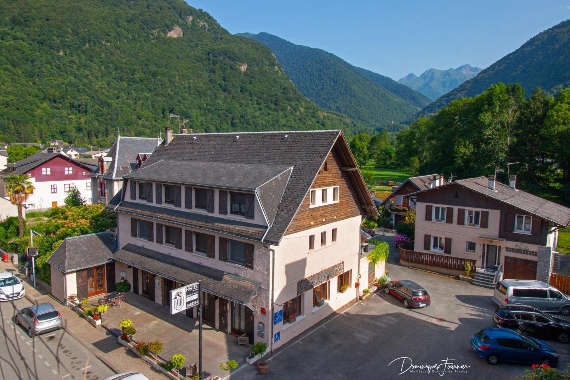 Hotel La Rencluse Bagnères-de-Luchon Eksteriør billede