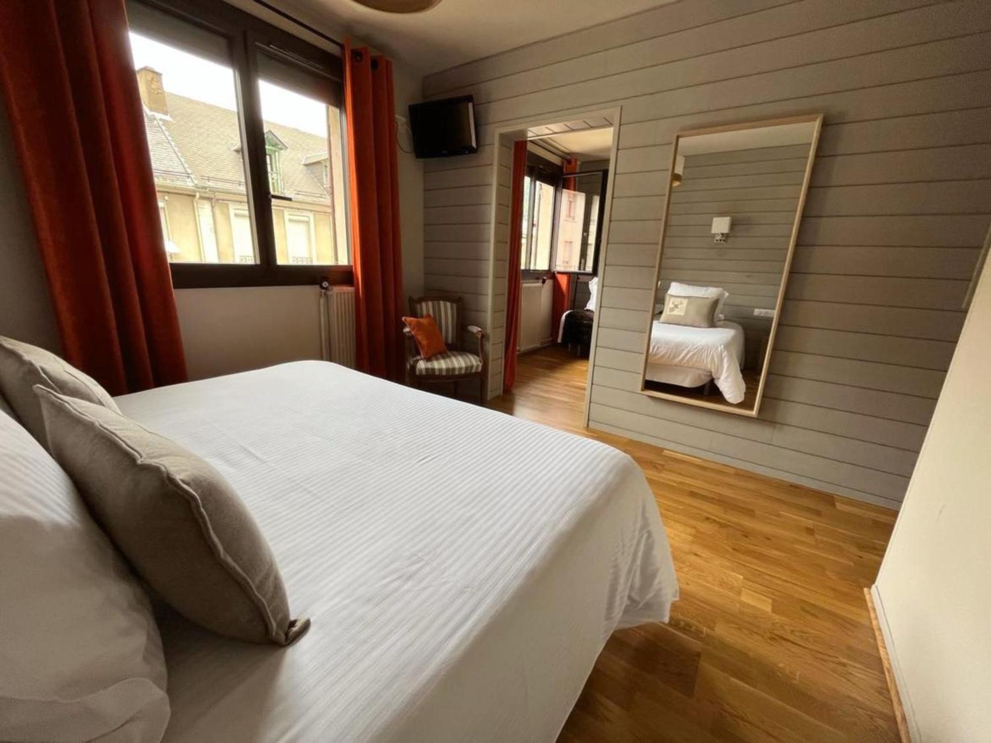 Hotel La Rencluse Saint-Mamet Eksteriør billede