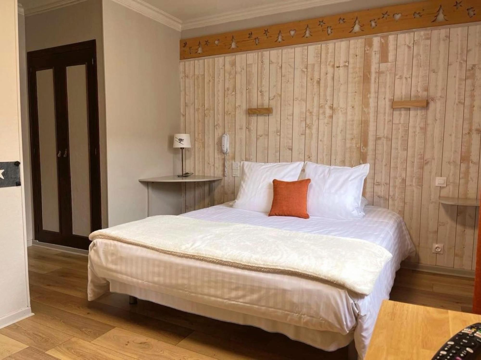 Hotel La Rencluse Saint-Mamet Eksteriør billede