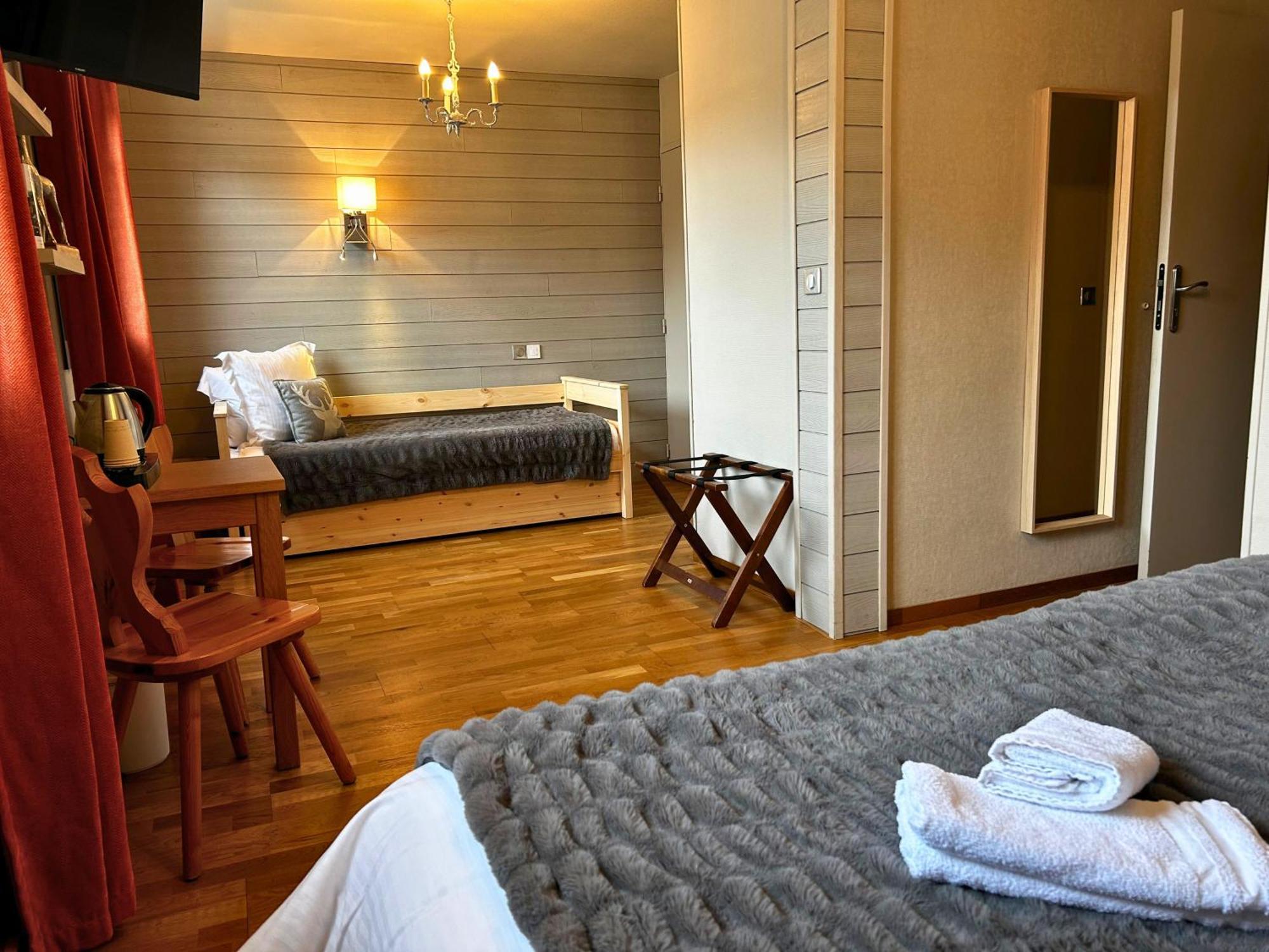 Hotel La Rencluse Saint-Mamet Eksteriør billede