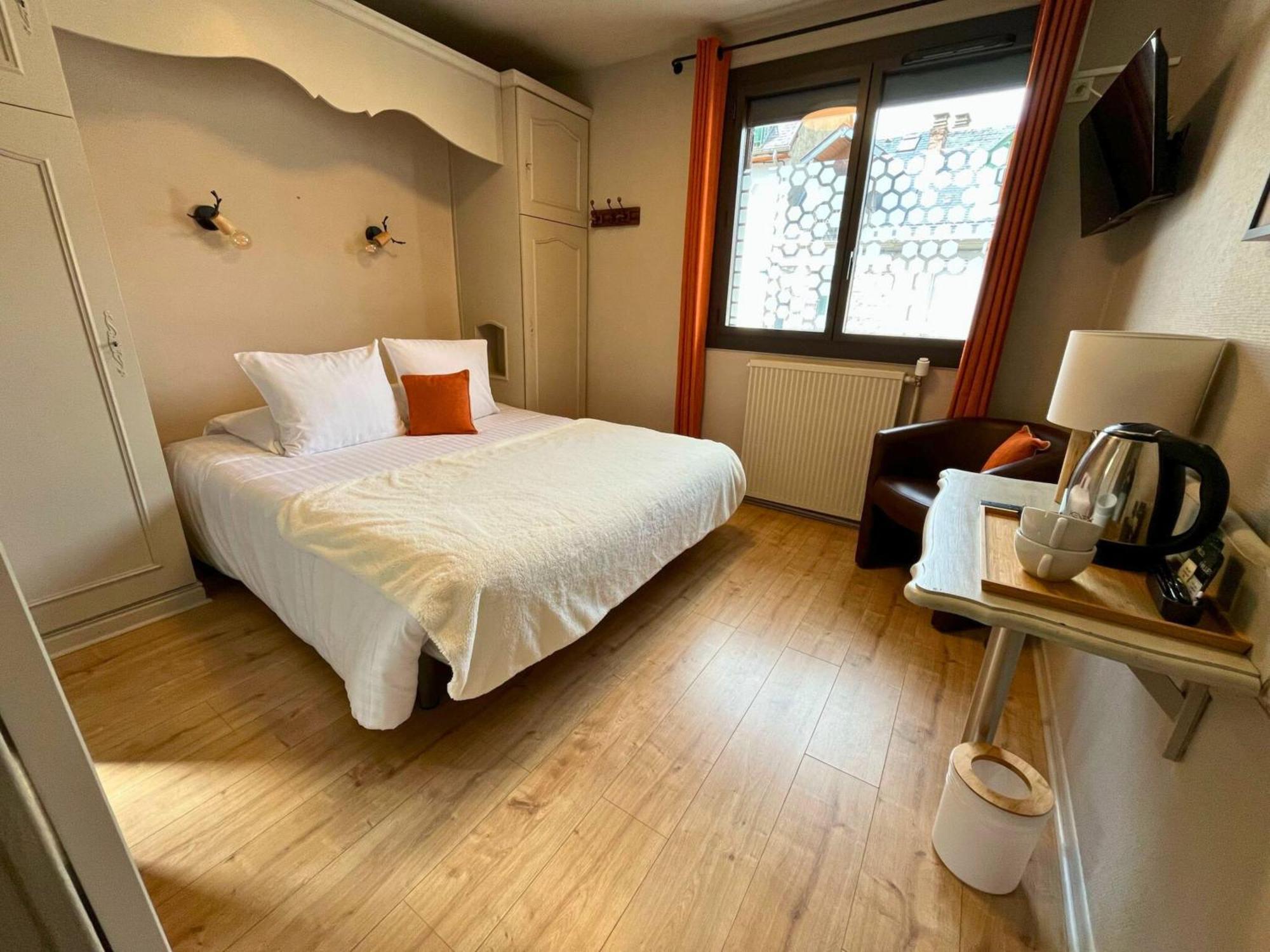 Hotel La Rencluse Saint-Mamet Eksteriør billede